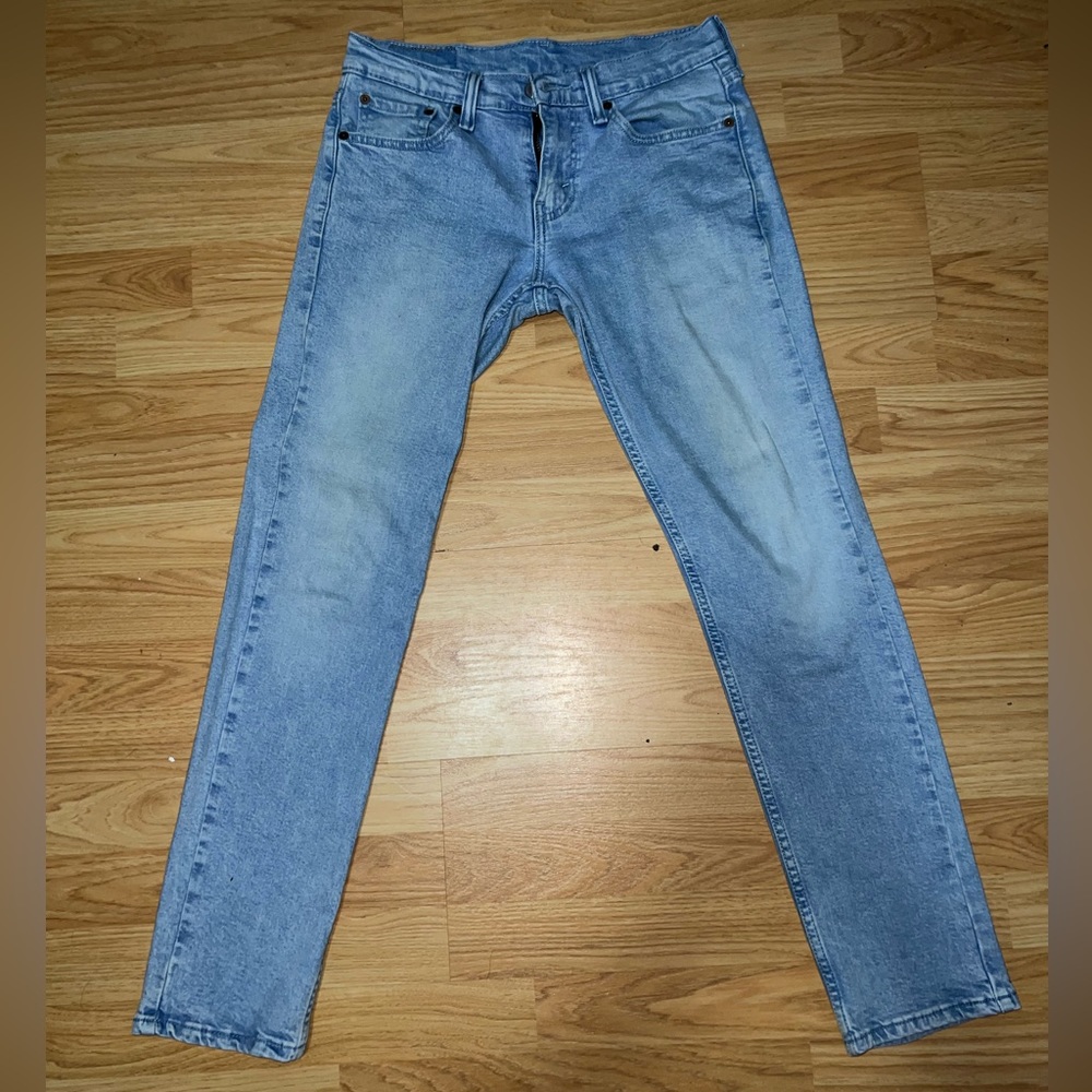 Men’s light blue denim Levi Jeans